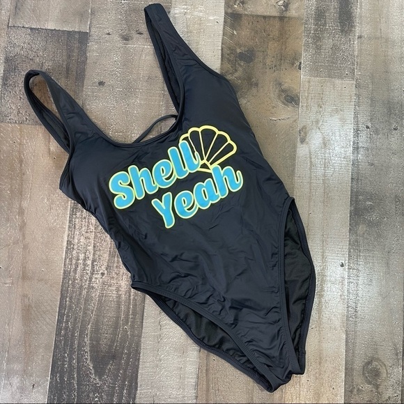Bikini Lab Shell Yeah One Piece Swimsuit size Medium - Picture 10 of 11